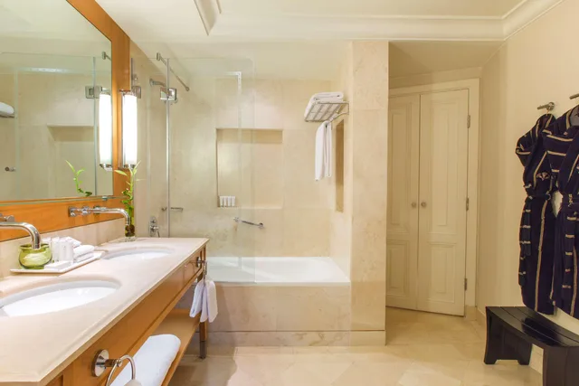 جناح ديلوكس، Kempinski Nile Hotel 2/2
