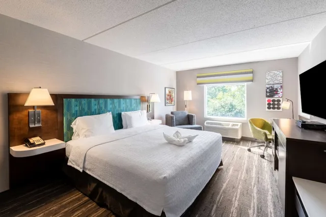 استوديو بسرير كينج، Hampton Inn & Suites Poughkeepsie 2/7