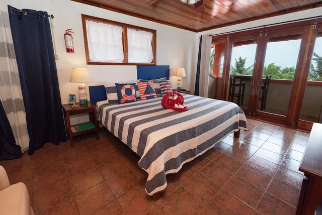 1 Bedroom, Honeymoon, Reef, Studio, King Bed, Sea View، Bella Vista Guesthouse Cabins 2/7