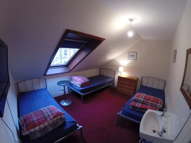 Room, Triple, Argyle Backpackers 5/6