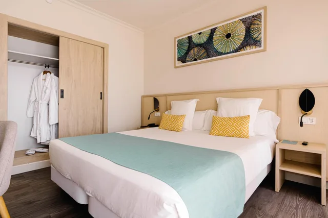 My Favorite Club, Double Bed, Sea Front, Balcony، AluaSoul Palma Hotel - Adults only 1/7