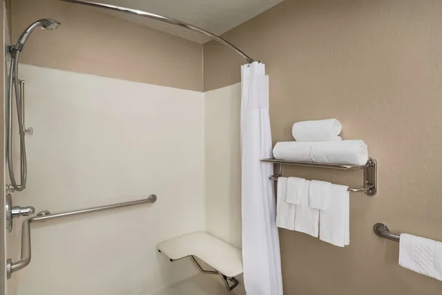 جناح بسريرين كوين، SpringHill Suites Phoenix North 2/2