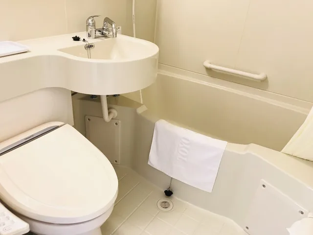 Room, Twin Beds, Toyoko Inn Hikone-eki Higashi-guchi 3/3