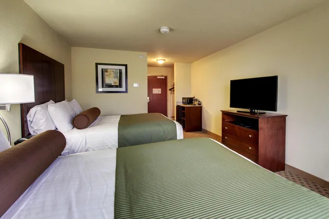 غرفة ديلوكس بسرير كوين، Cobblestone Hotel & Suites - Pulaski 5/10