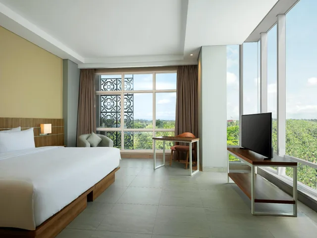 غرفة ديلوكس تنفيذية بسرير مزدوج، Hotel Santika Gunung Kidul 1/2
