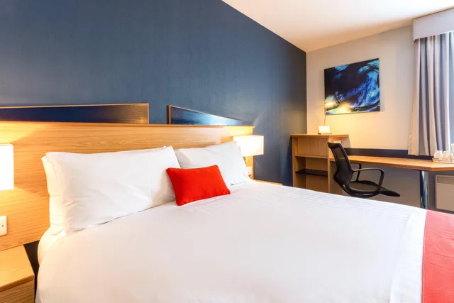 غرفة بسرير مزدوج، Holiday Inn Express Perth 2/9