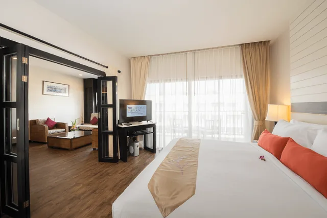جناح ديلوكس بسرير كينج، Deevana Plaza Phuket Patong 1/2