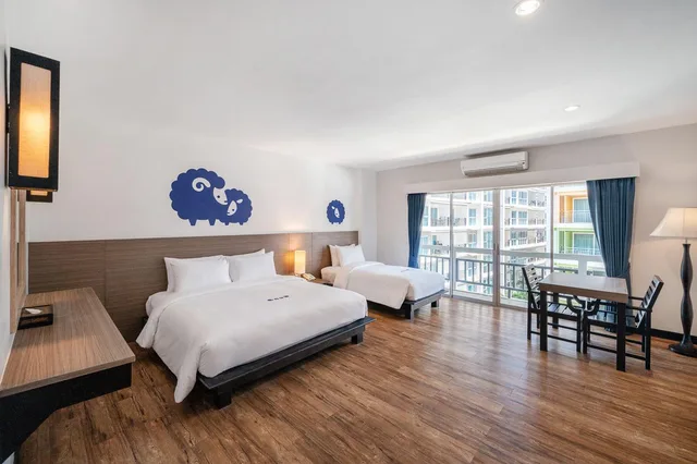 غرفة عائلية بسرير كينج وسرير فردي، Kokotel Pattaya South Beach (ex Neta Resort Pattaya) 1/1