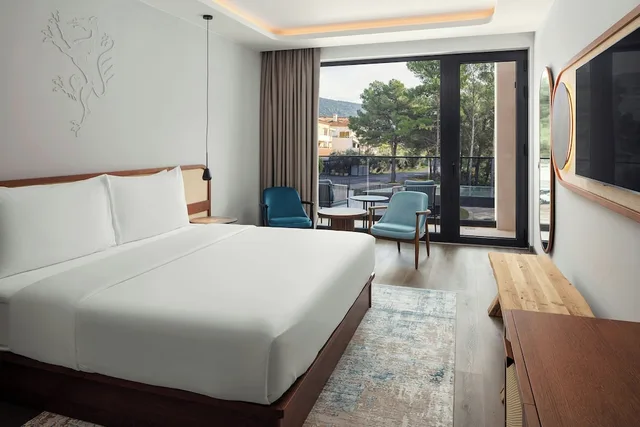Room, King Bed, Pool Side, Pool Access، The Isolano, Cres, Autograph Collection 1/1