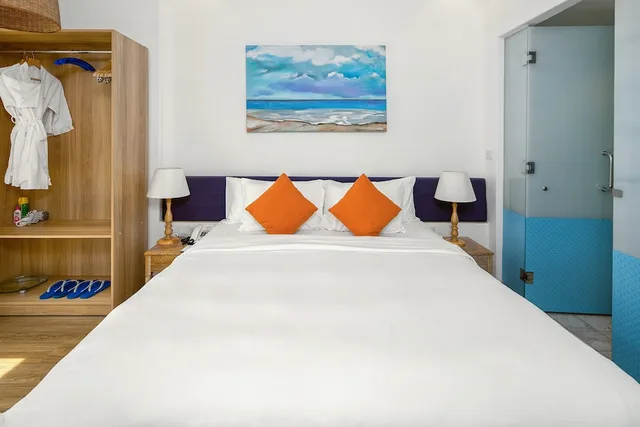 Deluxe, King Bed, Pool or City View, Balcony، Risemount Premier Resort Danang 1/5