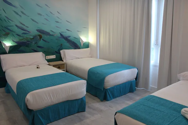 Family, Triple, 1 Double and 1 Single Bed, Casual Del Mar Malaga 1/10