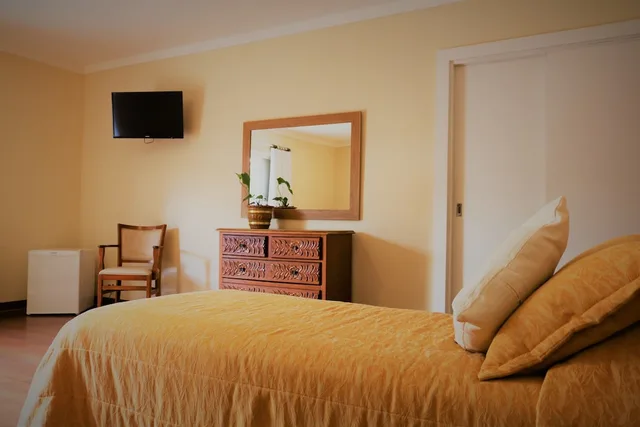 غرفة قياسية ثلاثية بثلاثة أسرّة، HOTEL BOLOGNA CAMPOS DE JORDAO 4/5