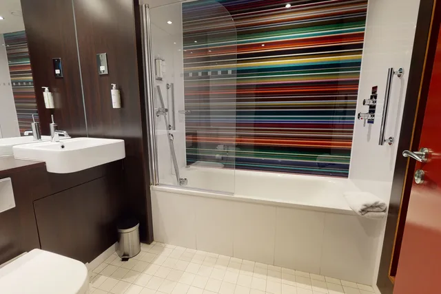 غرفة قياسية بسرير مزدوج، Village Hotel Leeds South 6/8