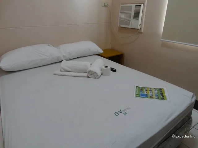 غرفة قياسية بسرير مزدوج، GV Hotel Davao 1/2