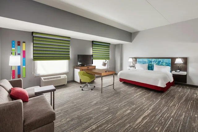 استوديو بسرير كينج لذوي الإعاقة، Hampton Inn and Suites Houston-Bush Intercontinental Airport 1/3