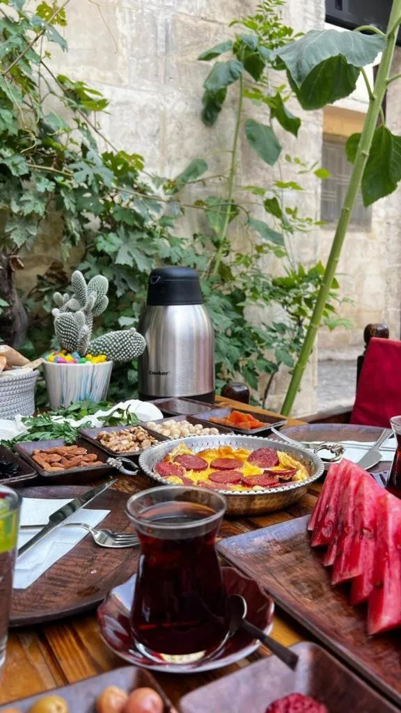 غرفة بسرير مزدوج بحمام خاص، Karagul Otel 1/7