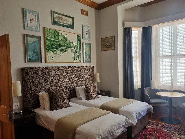 غرفة ديلوكس ثلاثية بثلاثة أسرّة، Ashanti Guest House Gardens Hostel 4/10