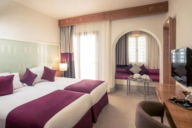 غرفة سوبيريور بسرير مزدوج بإطلالة على الحديقة، Mercure Hurghada 4/9