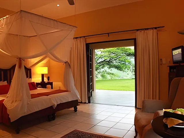 Abangane Guest Lodge، Hlanganani 16/58