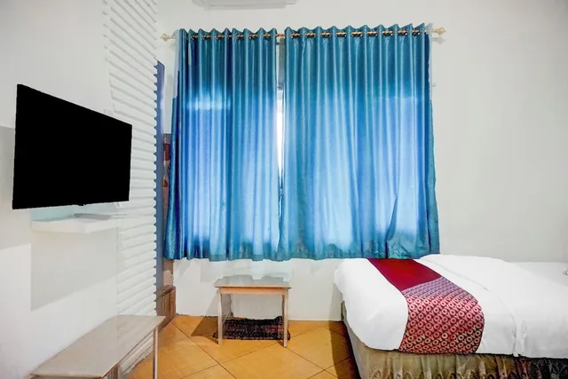 غرفة ديلوكس بسريرين منفصلين، Hotel O Banda Aceh near Masjid Raya Baiturrahman formerly Wisma Tsacita 3/5