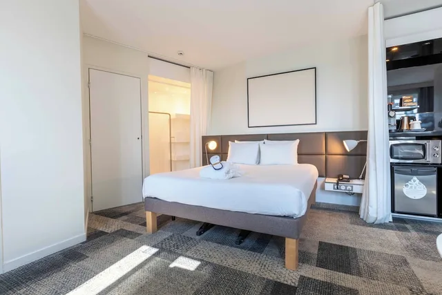 جناح تنفيذي بسرير مزدوج مع أريكة، Novotel Suites Paris Expo Porte De Versailles 8/10