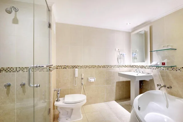 غرفة تنفيذية، ARTOTEL Gelora Senayan Jakarta 1/1