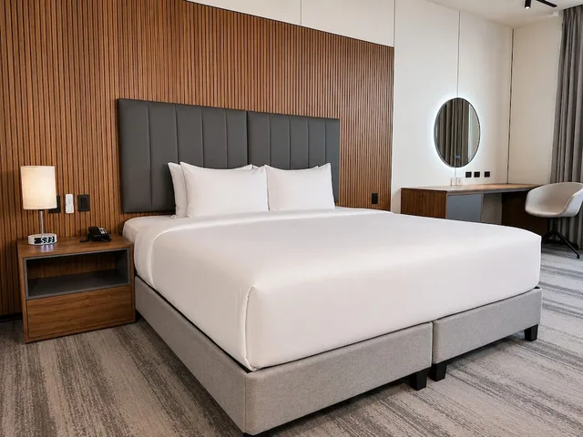 غرفة رئاسية بسرير كينج، Waymore Hotel Spa & Casino 3/7