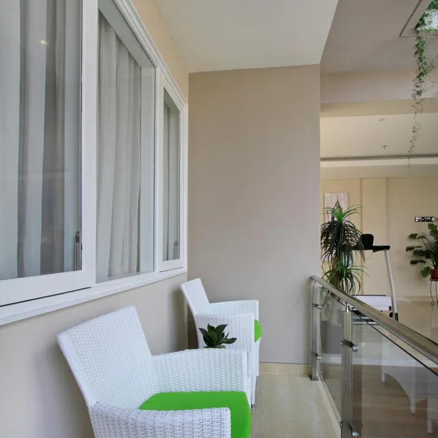 غرفة ديلوكس بسرير مزدوج أو سريرين منفصلين بشرفة، Ohana Hotel Kuta 7/10