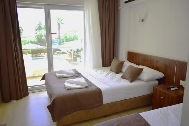 غرفة ثلاثية بإطلالة على المسبح، Mulka Hotel 2/10