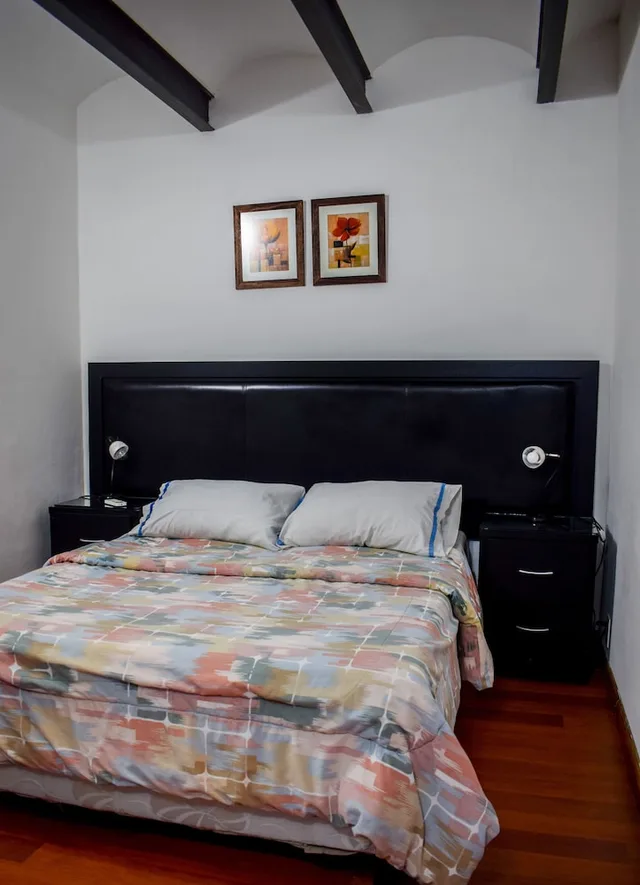 Basic, Triple, 1 Double and 1 Single Bed, Hotel Casablanca 3/10