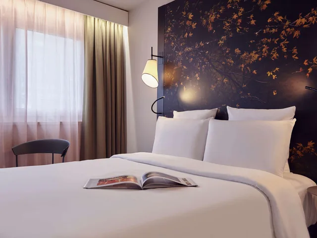 غرفة قياسية بسرير مزدوج، Mercure Paris La Defense 1/9