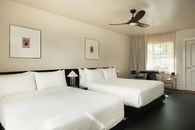 Deluxe, 2 Queen Beds, Kitchenette, Sea Beach Plaza 2/10