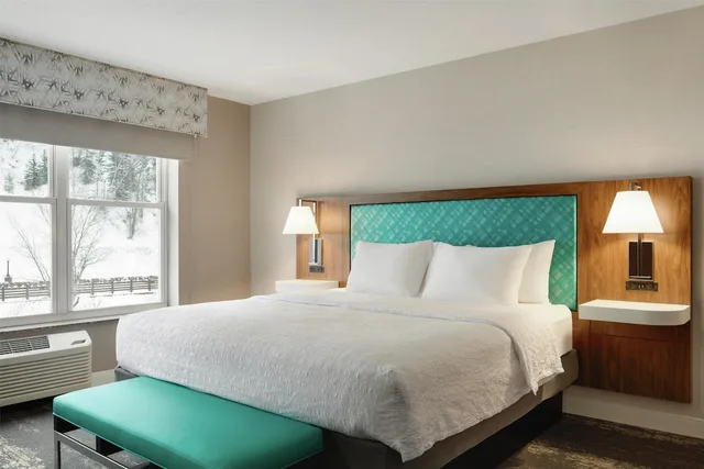 جناح تنفيذي بسرير كينج مع أريكة، Hampton Inn Deadwood At Tin Lizzie Gaming Resort Sd 1/10