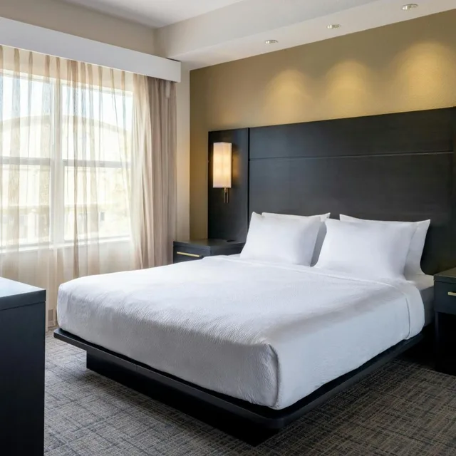 استوديو بسرير كينج مع أريكة بحوض استحمام لذوي الإعاقة، Residence Inn Melbourne 1/6