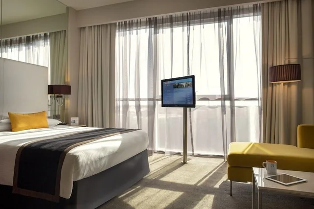 Centro, Queen Bed, Centro Capital Centre By Rotana 3/4