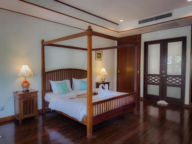 غرفة ديلوكس بسرير كينج، Kooncharaburi Resort & Spa 1/3