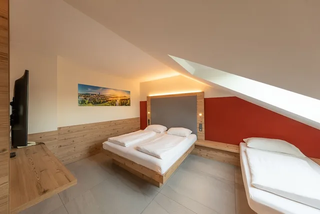 غرفة عائلية رباعية بإطلالة على المدينة، FAIR RESORT 2/6
