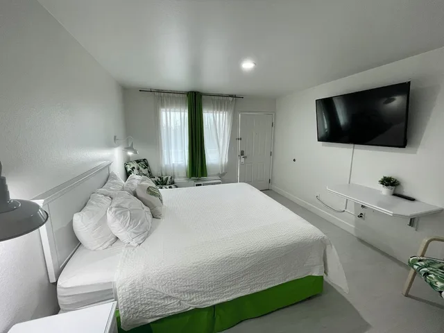غرفة عائلية مفردة بسرير كوين، Loma Linda Inn. 2/10