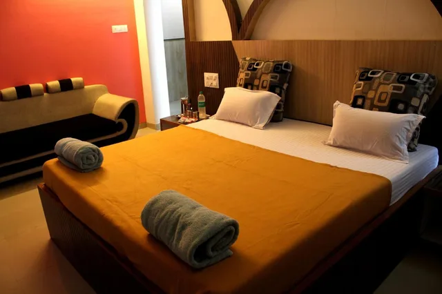 غرفة ديلوكس بسرير مزدوج، Hotel Malhar Palace 3/5
