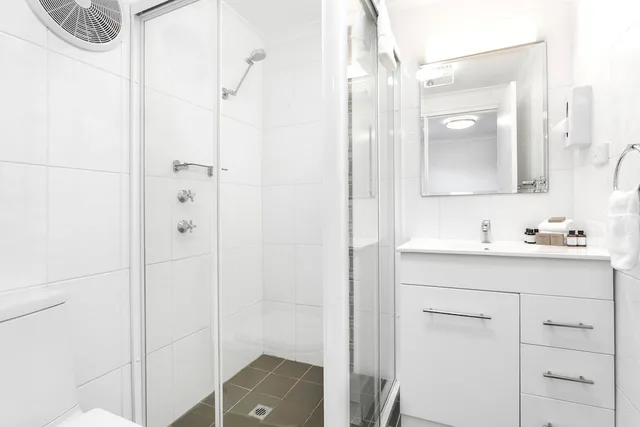 Standard, Single, 1 King and 1 Single Beds، Peninsula Nelson Bay 5/6