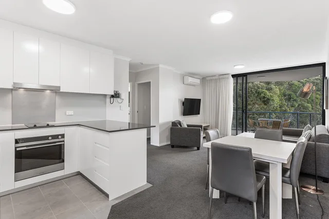 2 Bedrooms, Apartment, The Landmark Nelson Bay 3/3