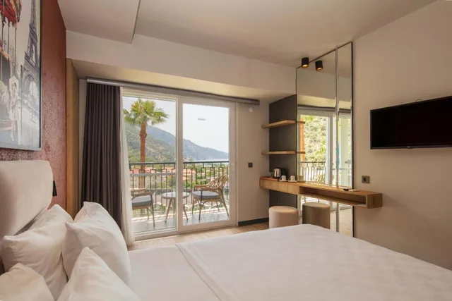 غرفة سوبيريور بسرير مزدوج أو سريرين منفصلين بإطلالة على البحر، Morina Deluxe Hotel 1/3