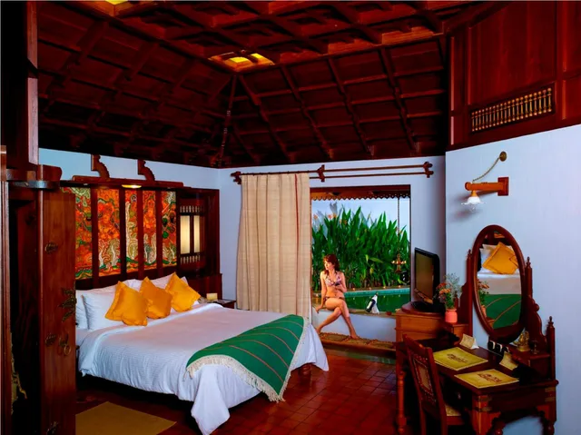Heritage, Villa, Lake View, Private Pool، Kumarakom Lake Resort 2/2