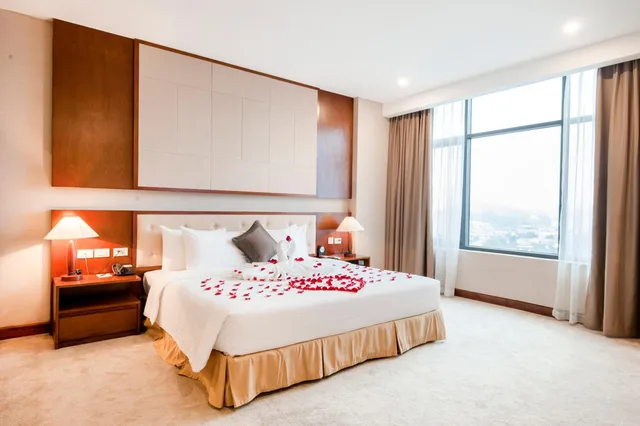 غرفة تنفيذية بسرير كينج، Muong Thanh Grand Lao Cai Hotel 1/1