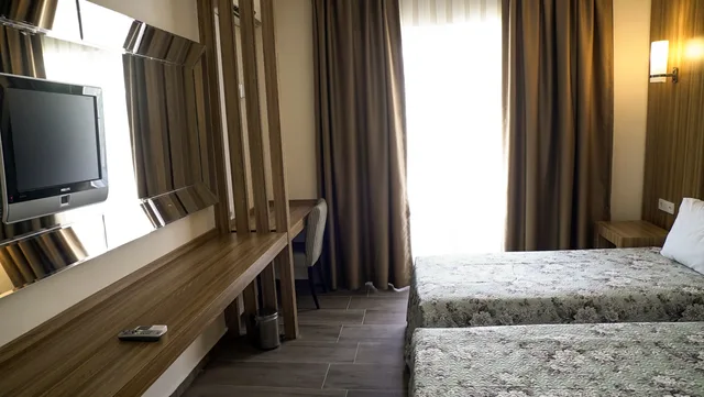 غرفة قياسية ثلاثية، Dionisus Hotel 2/6