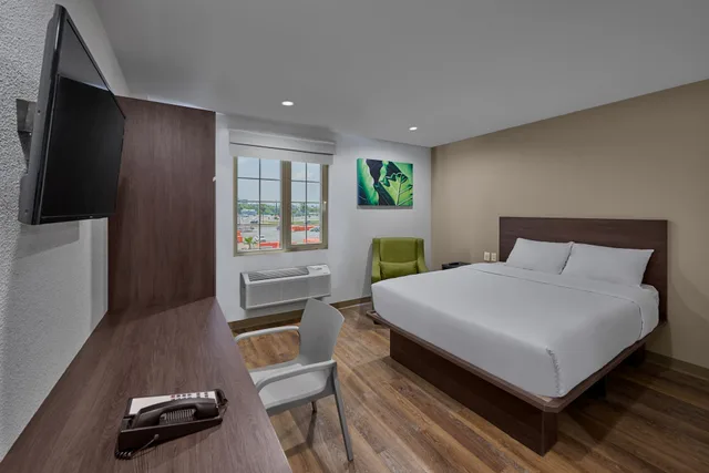 جناح بسرير كوين، Extended Suites Mexicali Catavina 1/10