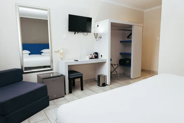 غرفة سوبيريور بسرير مزدوج، Premier Splendid Inn Bayshore 5/9