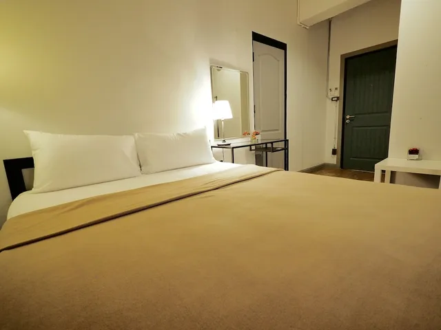 Room, Double Bed, Private Bathroom, Uno Chiangmai - Hostel 7/10