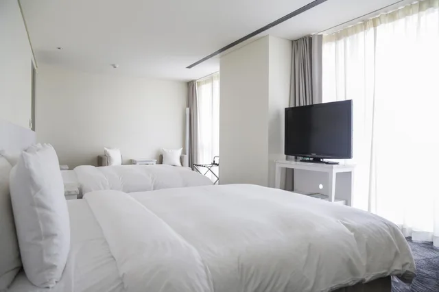 غرفة عائلية رباعية، Ambience Hotel 2/2