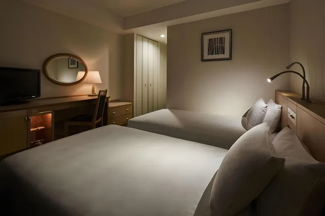 Sky, Tree, Economy, Twin Beds, with View، Tobu Hotel Levant Tokyo 1/1